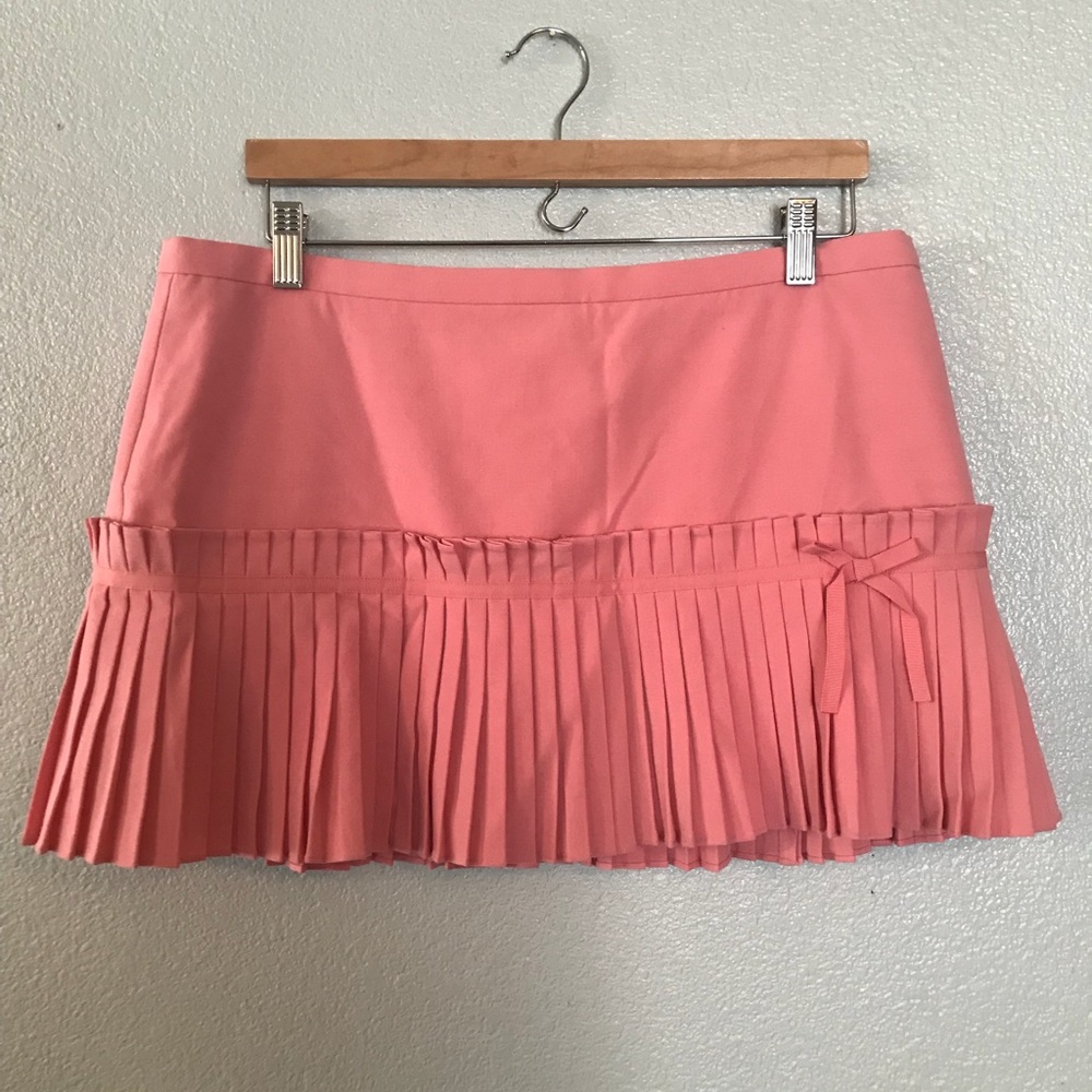 BCBG pleated skirt